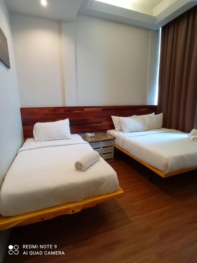 เดอะ ริเวอร์แบงก์ โฮเต็ล แอนด์ สปา Hotel กวนตัน ภายนอก รูปภาพ