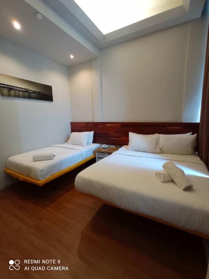 เดอะ ริเวอร์แบงก์ โฮเต็ล แอนด์ สปา Hotel กวนตัน ภายนอก รูปภาพ