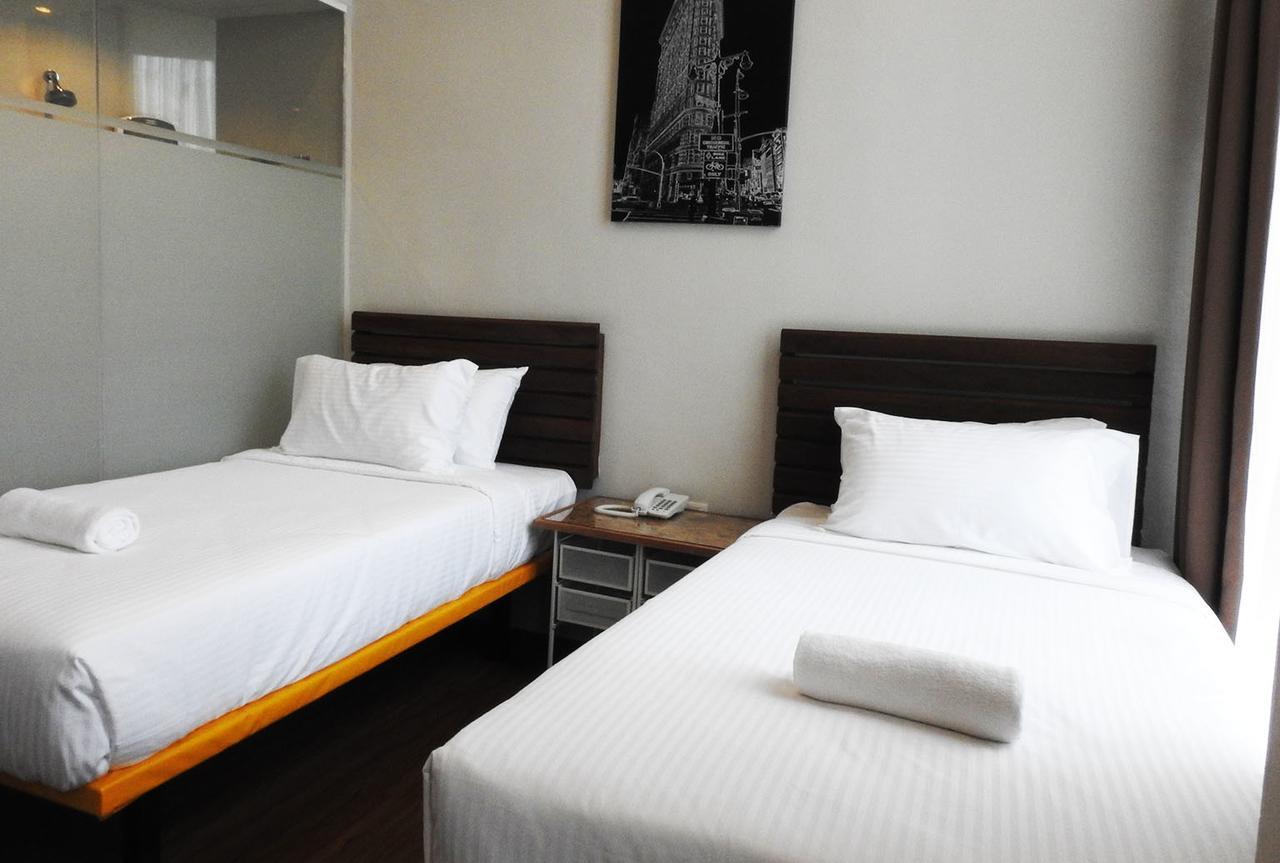 เดอะ ริเวอร์แบงก์ โฮเต็ล แอนด์ สปา Hotel กวนตัน ภายนอก รูปภาพ